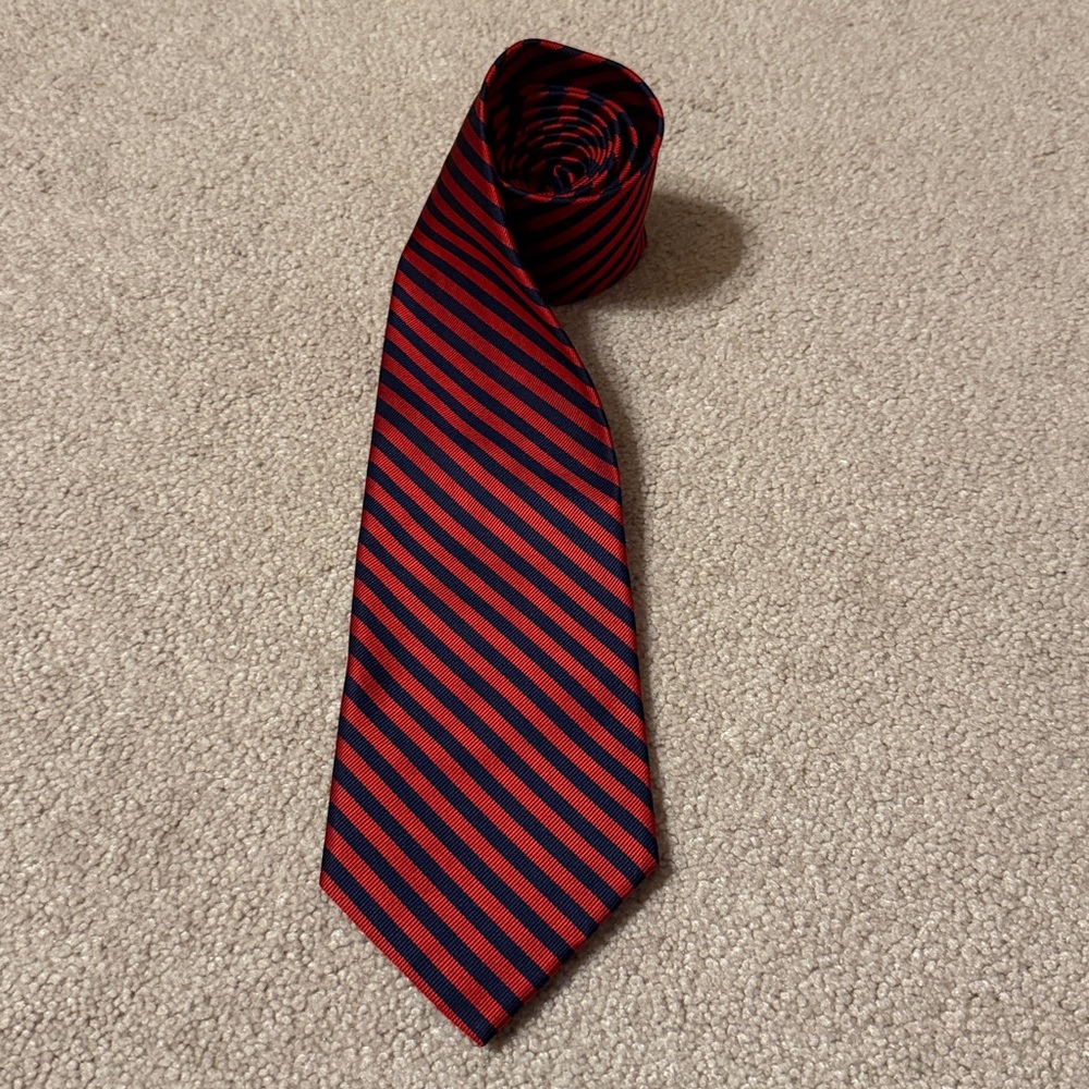 Brooks Brothers‎ 100% Silk Striped Tie Handmade in USA
